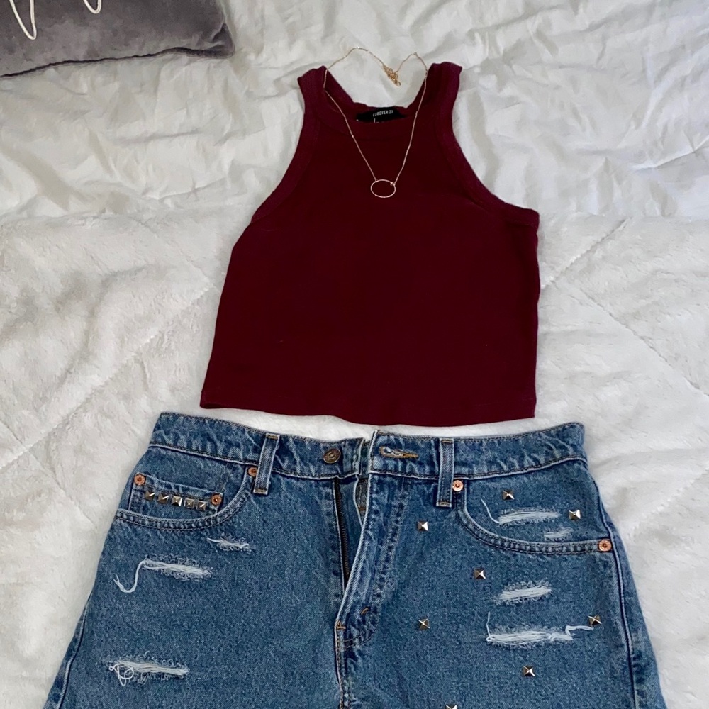 🟣 F21 Burgundy Halter Crop Top 🟣